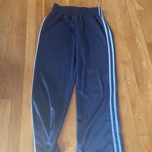 Champion. Women’s workout pants.